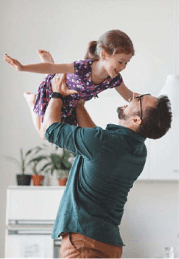 imagen de un padre con su hija
